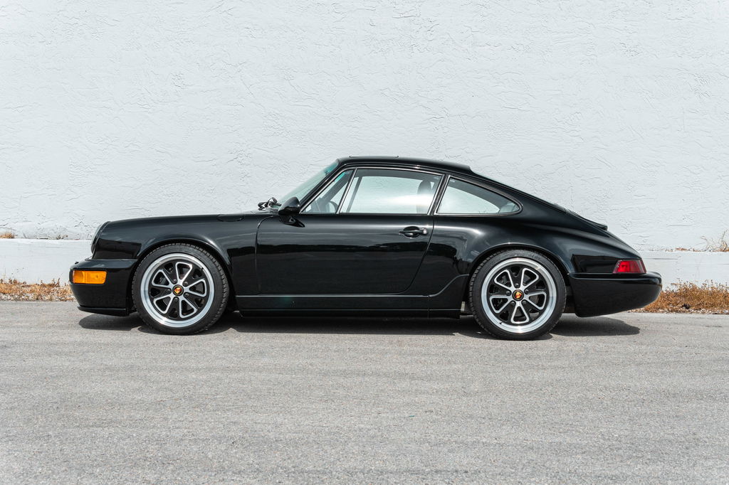 Porsche 964 Carrera 4