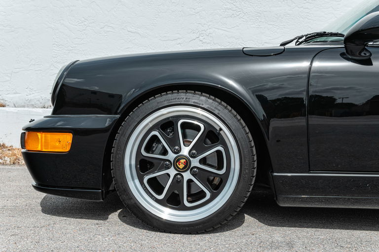 Porsche 964 Carrera 4