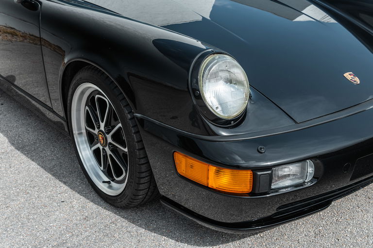 Porsche 964 Carrera 4