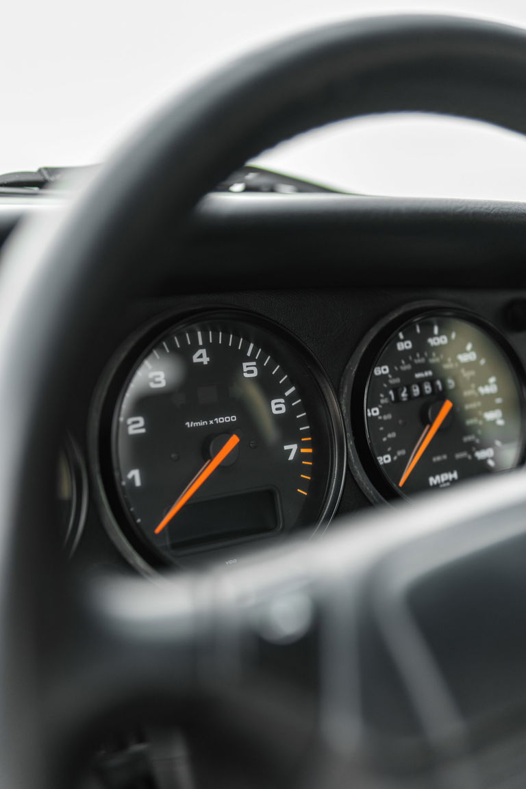 Porsche 964 Carrera 4