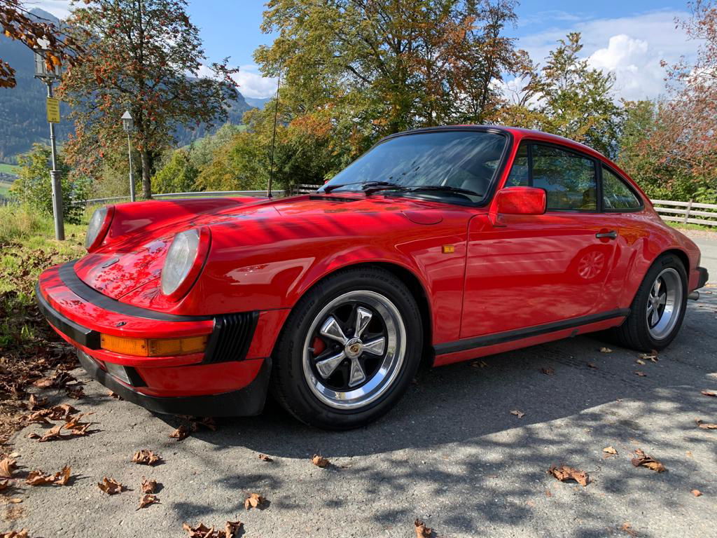 Porsche 911 Carrera 3.2