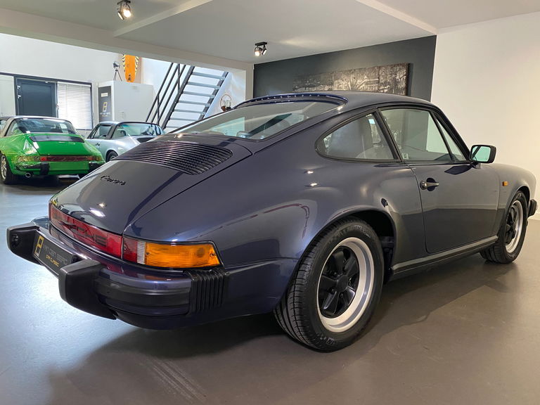 Porsche 911 Carrera 3.2