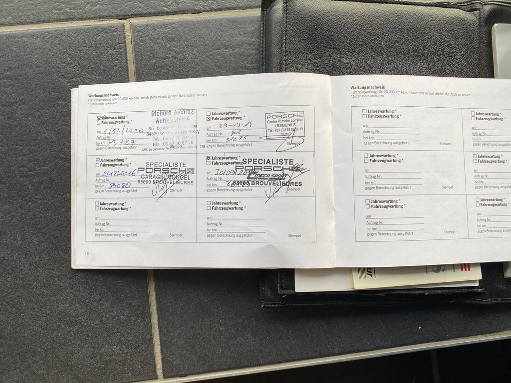 Porsche 993 Carrera 4