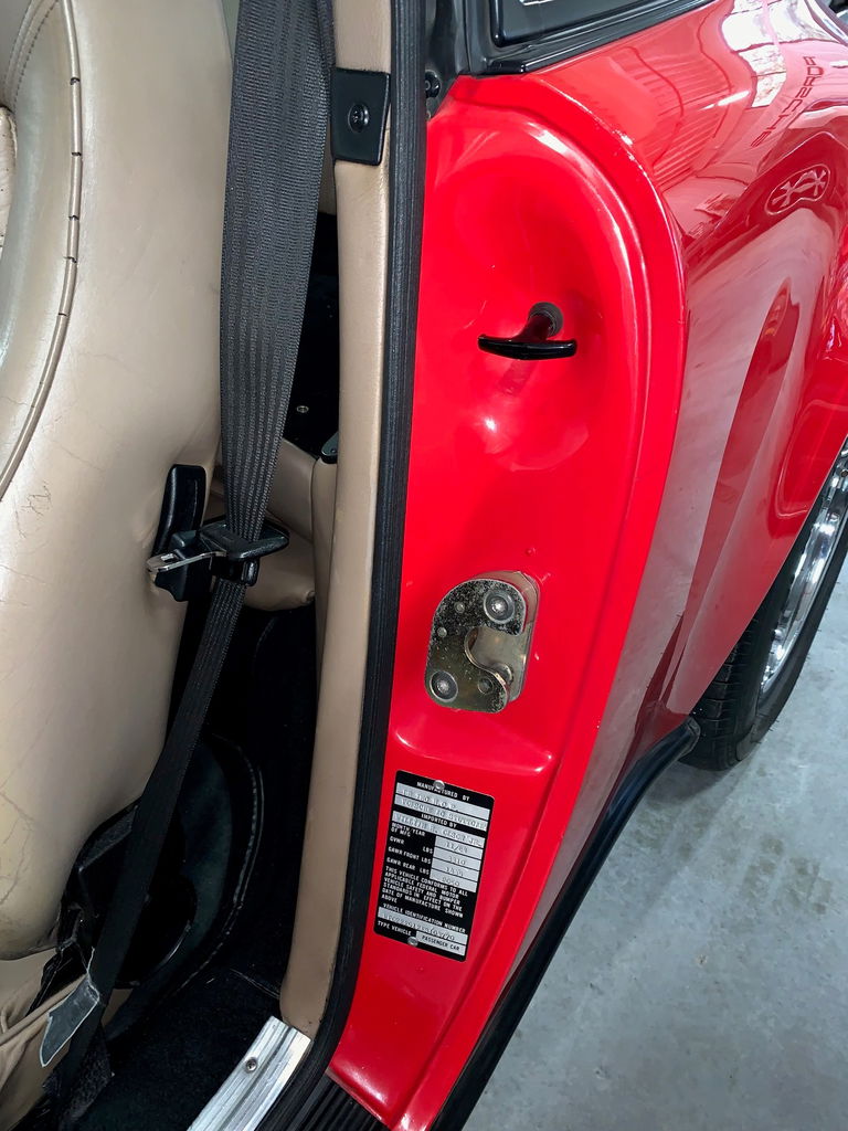 Porsche 911 Carrera 3.2