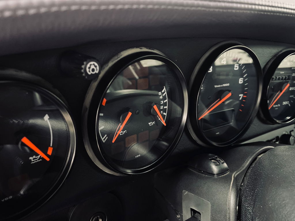 Porsche 993 Carrera 4