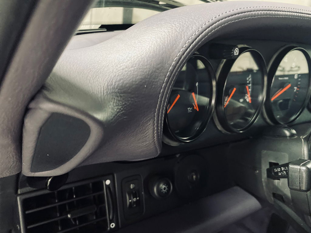 Porsche 993 Carrera 4