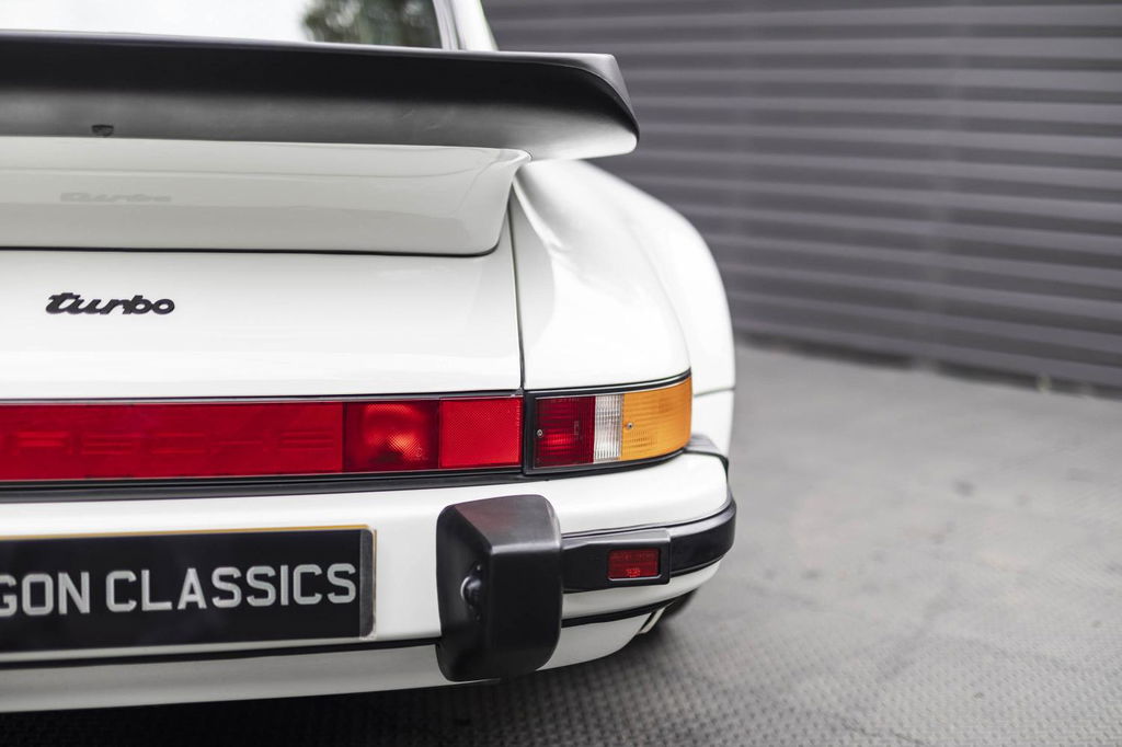 Porsche 911 Turbo 5 Gang