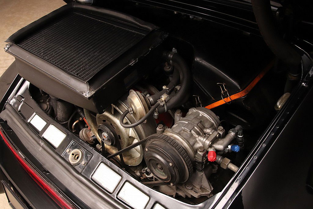 Porsche 911 Turbo Flachbau