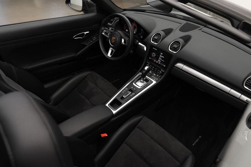 Porsche 718 Boxster S