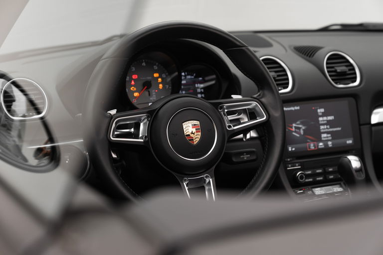 Porsche 718 Boxster S