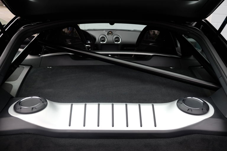 Porsche 718 Cayman GT4