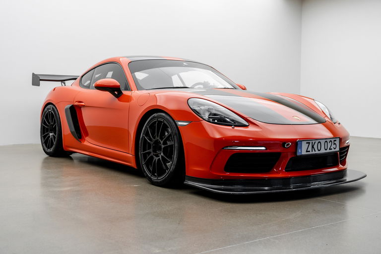 Porsche 718 Cayman S