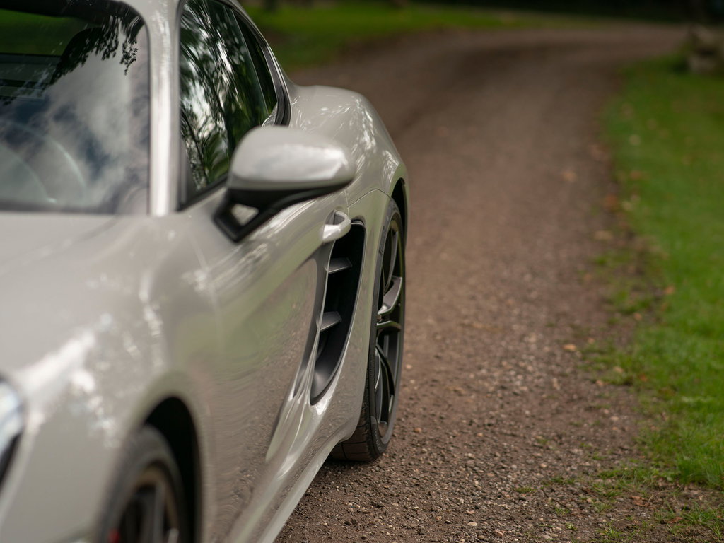 Porsche 718 Cayman S