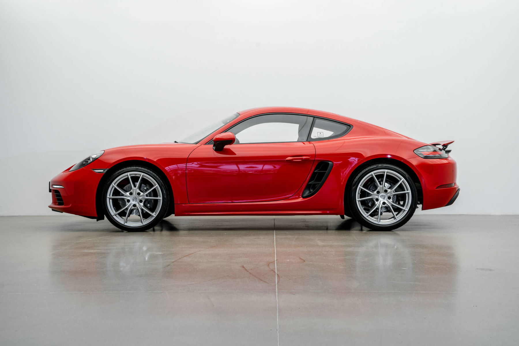 Porsche 718 Cayman