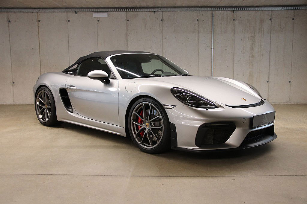 Porsche 718 Spyder