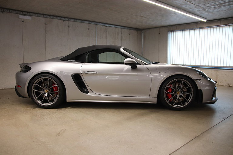 Porsche 718 Spyder