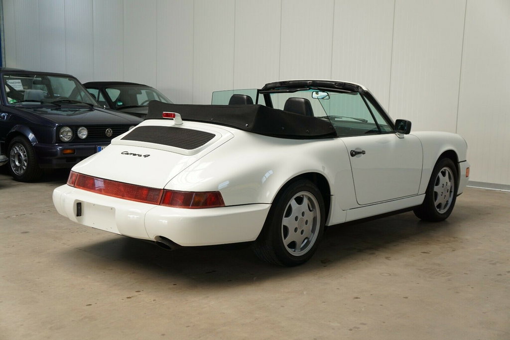Porsche 964 Carrera 4
