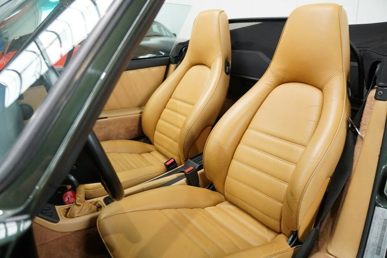 Porsche 964 Carrera 4