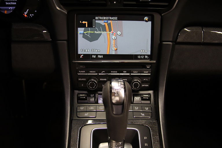 Porsche 991 Carrera 4 GTS