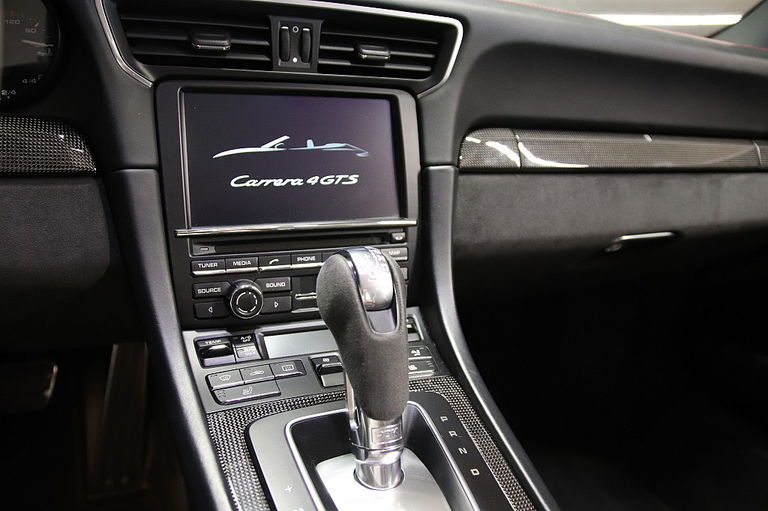 Porsche 991 Carrera 4 GTS