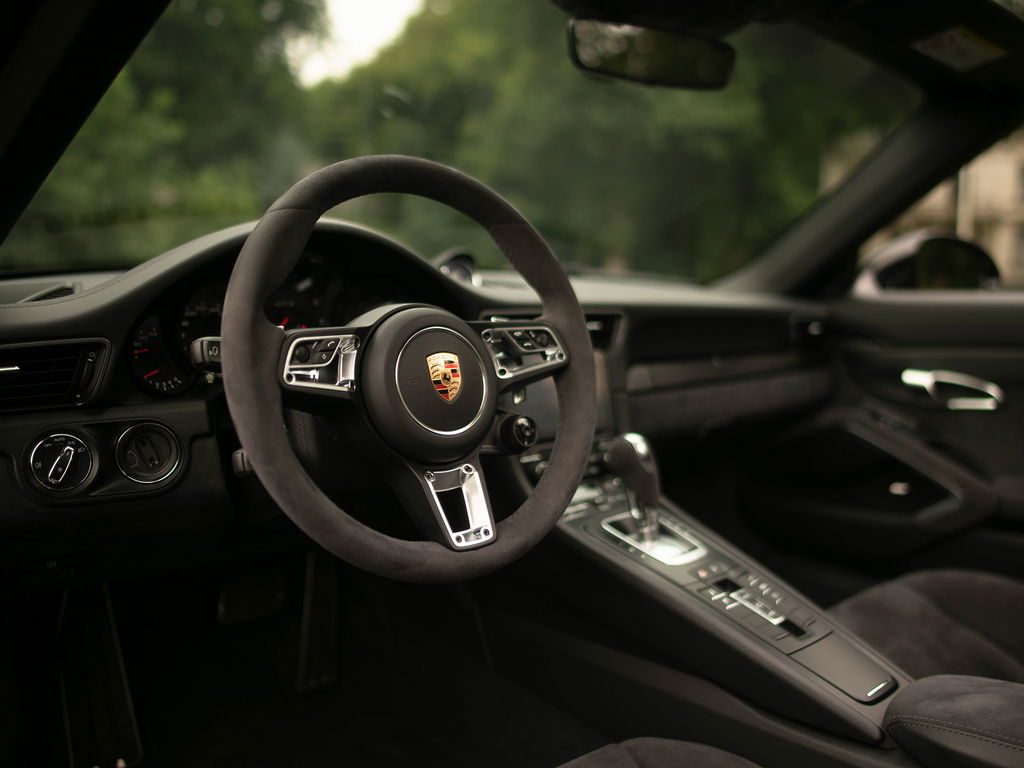 Porsche 991.2 Carrera 4 GTS