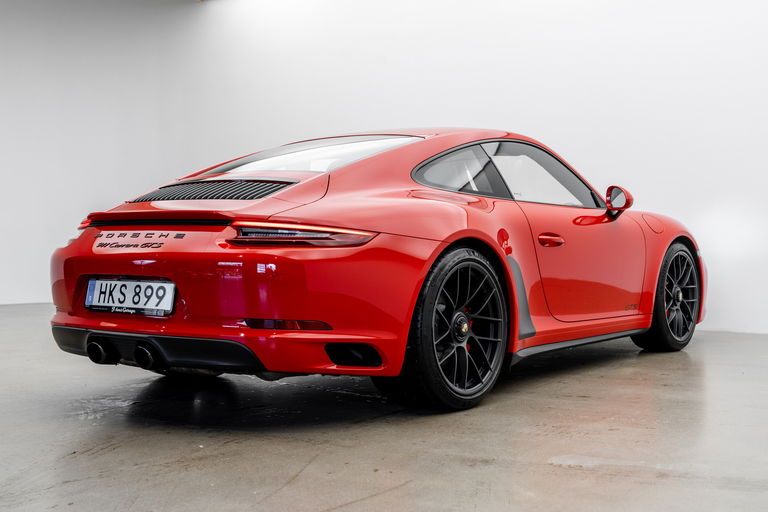 Porsche 991.2 Carrera GTS