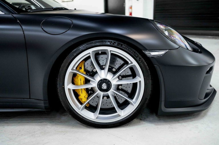 Porsche 991 GT3 Touring