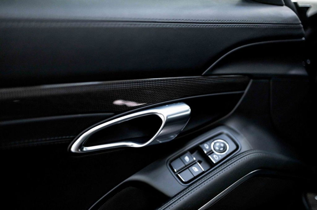 Porsche 991 GT3 Touring