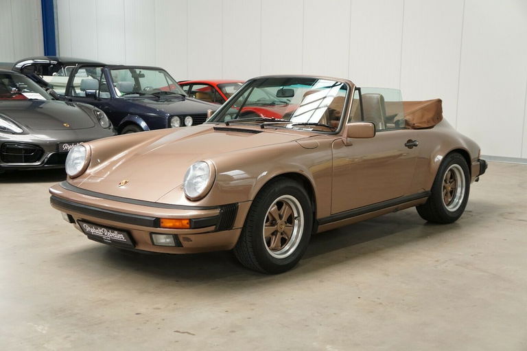 Porsche 911 Carrera 3.2 