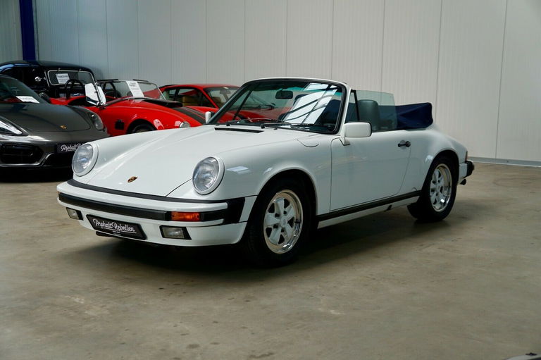 Porsche 911 Carrera 3.2 