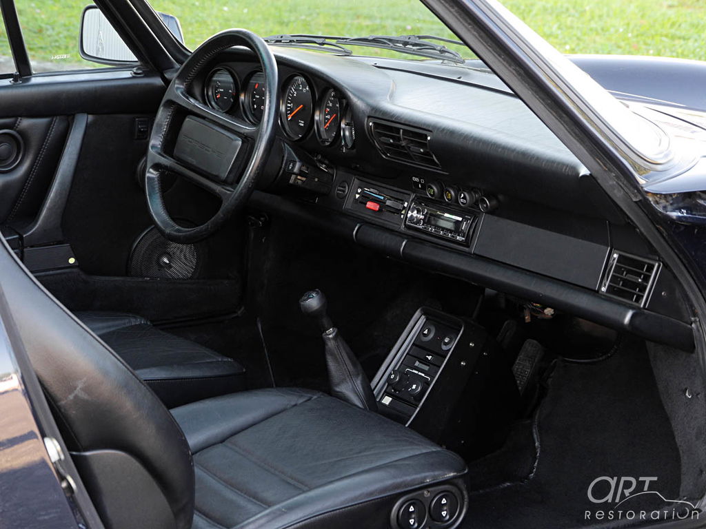 Porsche 911 Carrera 3.2