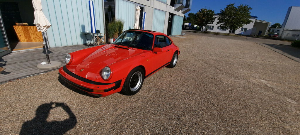 Porsche 911 Carrera 3.2