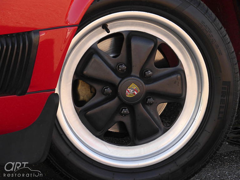 Porsche 911 Carrera 3.2