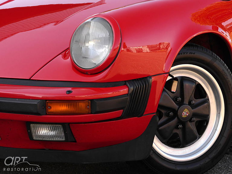 Porsche 911 Carrera 3.2