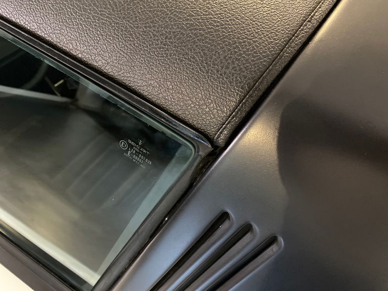 Porsche 911 Carrera 3.2 (US)