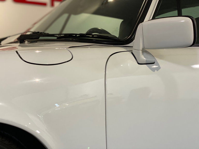 Porsche 911 Carrera 3.2 (US)