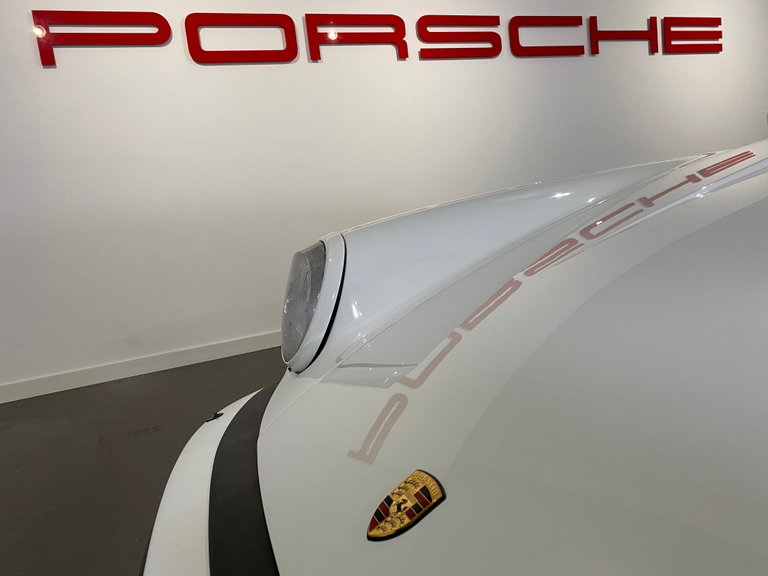 Porsche 911 Carrera 3.2 (US)