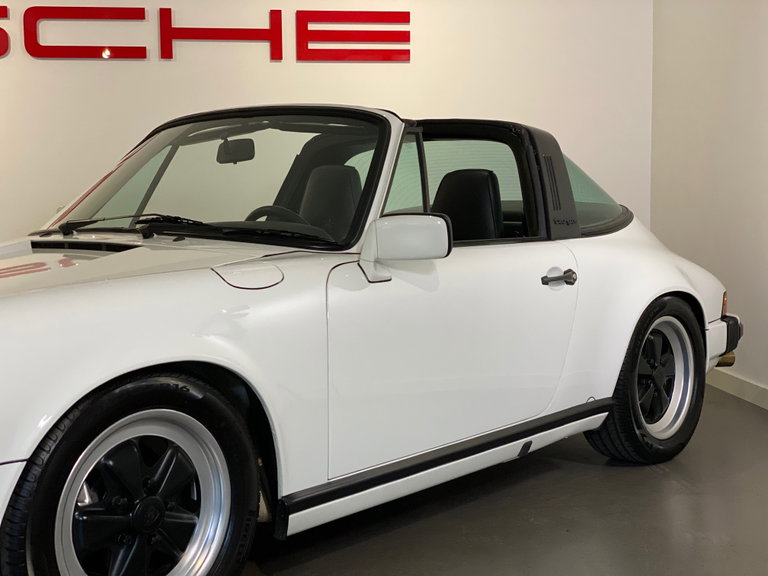 Porsche 911 Carrera 3.2 (US)