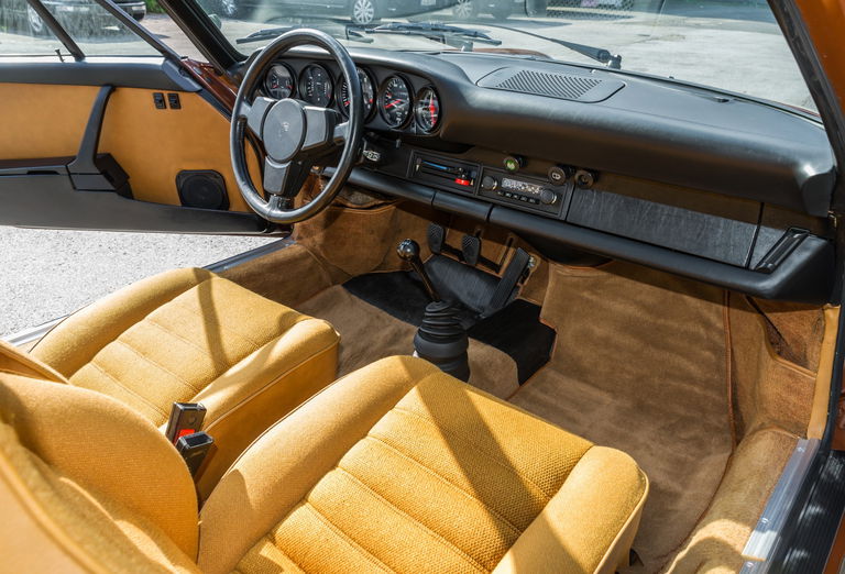 Porsche 911 Carrera 2,7