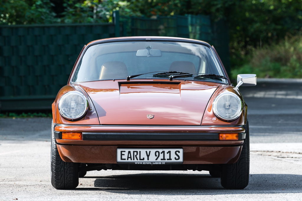 Porsche 911 Carrera 2,7