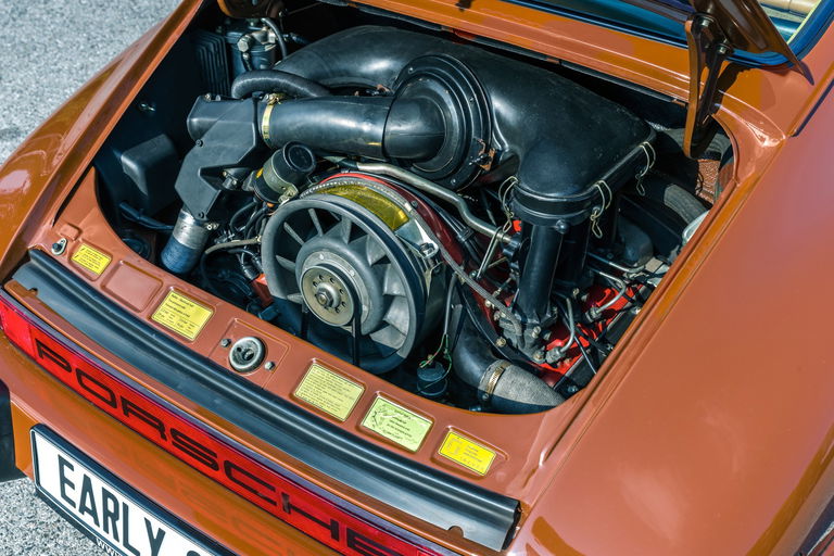 Porsche 911 Carrera 2,7