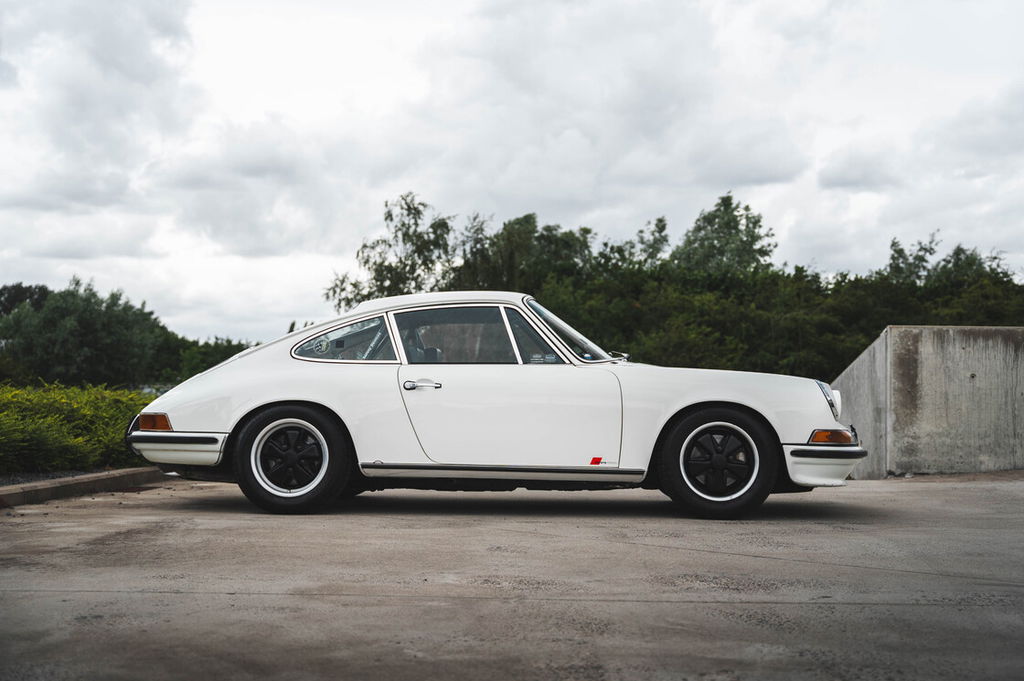 Porsche 911 S (F-Modell)