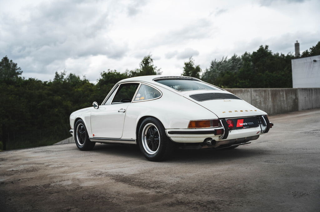 Porsche 911 S (F-Modell)