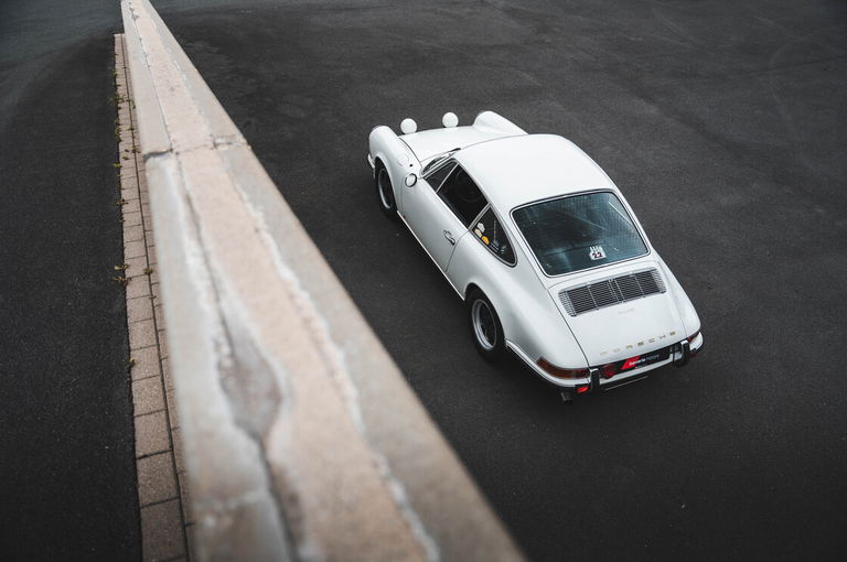 Porsche 911 S (F-Modell)