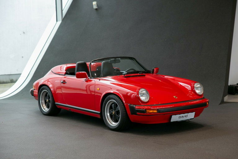 Porsche 911 Carrera 3.2 Speedster