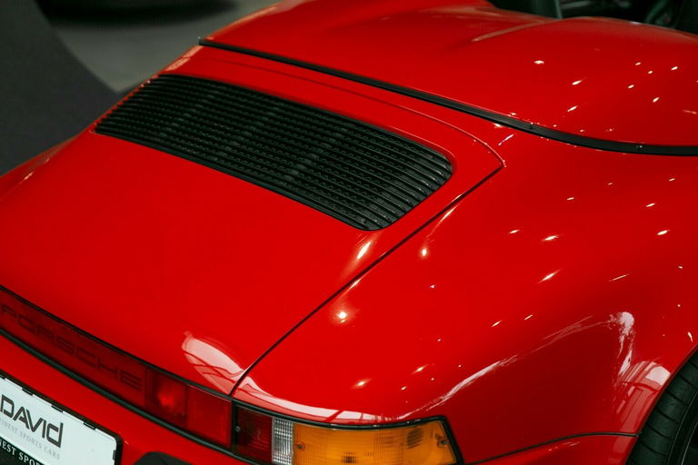 Porsche 911 Carrera 3.2 Speedster