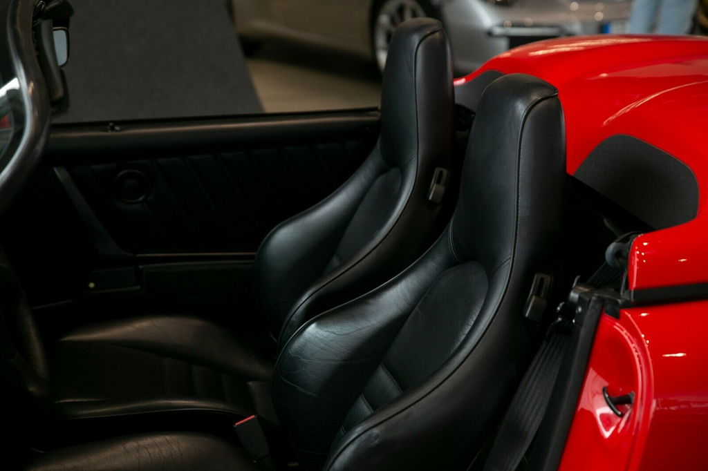 Porsche 911 Carrera 3.2 Speedster