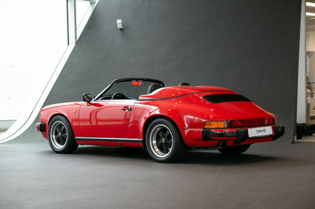Porsche 911 Carrera 3.2 Speedster