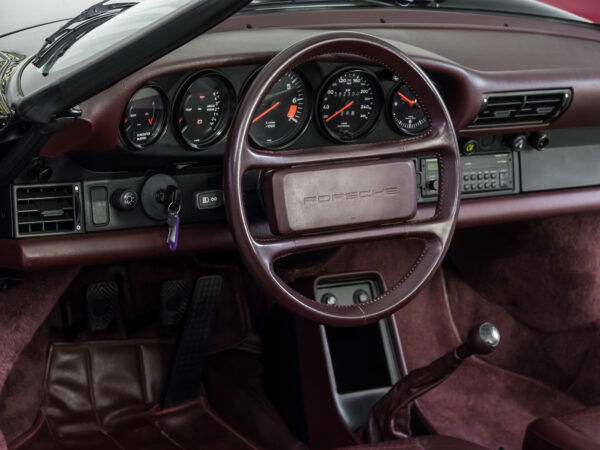 Porsche 911 Carrera 3.2 Speedster