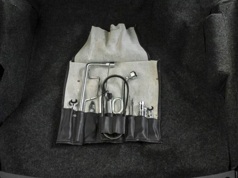 Porsche 911 Carrera 3.2 Speedster